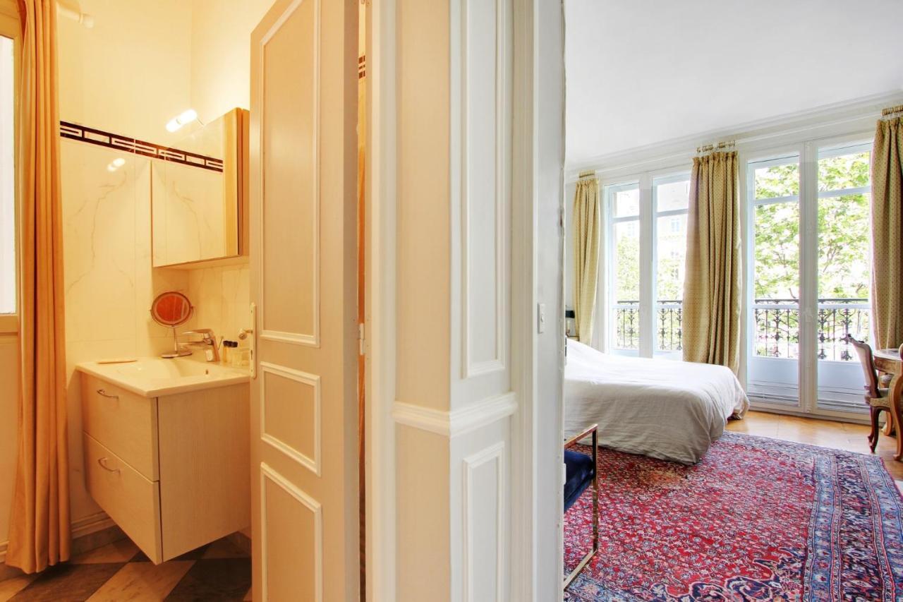 Suite Junior Avec Balcon Et Vue Sur Arc De Triomphe Paris Dış mekan fotoğraf