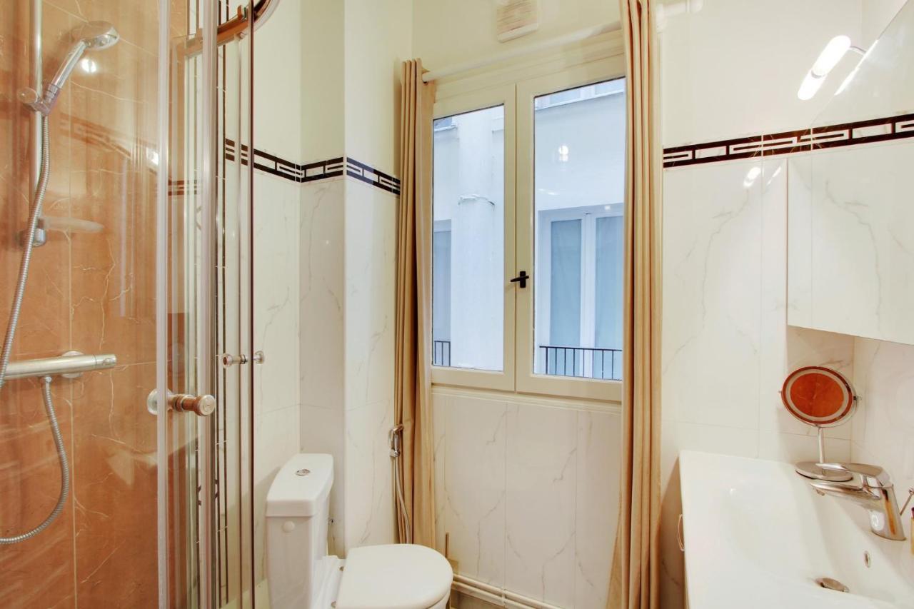 Suite Junior Avec Balcon Et Vue Sur Arc De Triomphe Paris Dış mekan fotoğraf